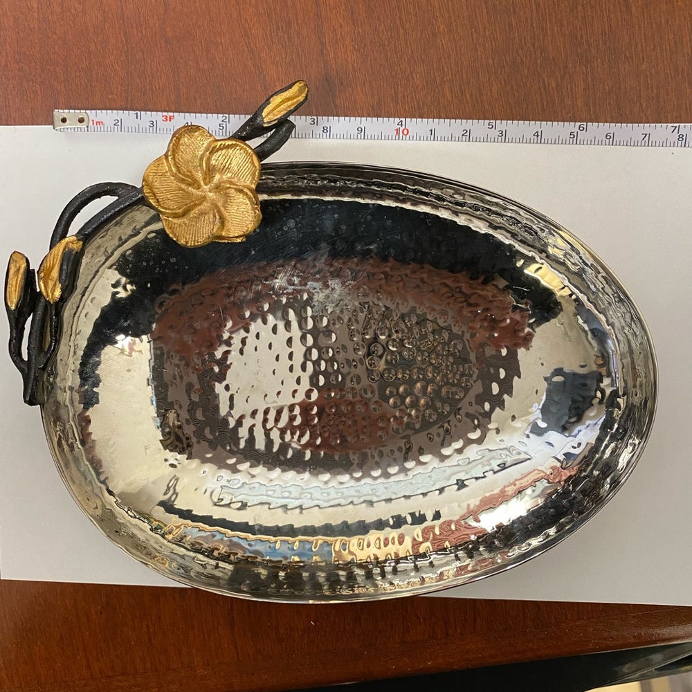 Classic Touch Stainless Steel Bowl